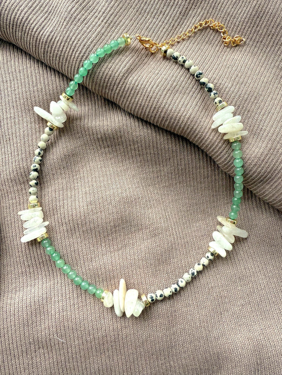 The Lilly Necklace